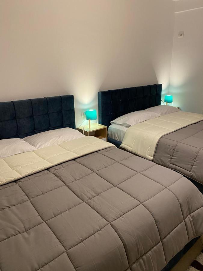 Apartamente Oslo Вльора Екстер'єр фото