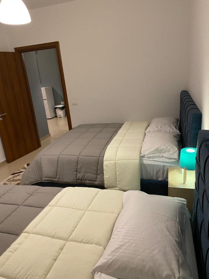 Apartamente Oslo Вльора Екстер'єр фото