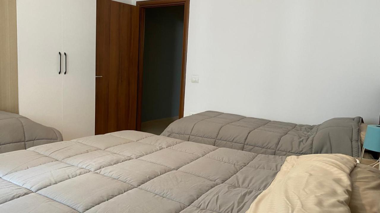 Apartamente Oslo Вльора Екстер'єр фото