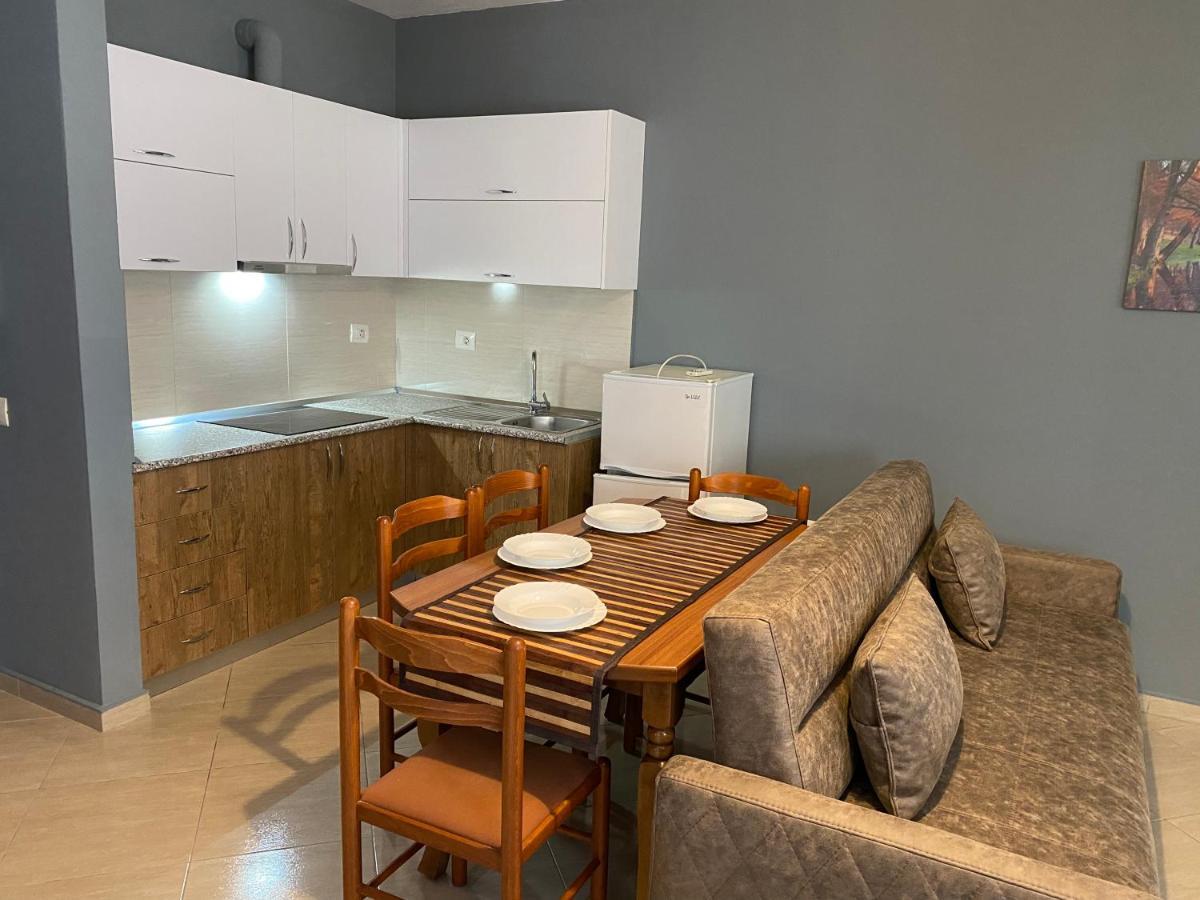 Apartamente Oslo Вльора Екстер'єр фото