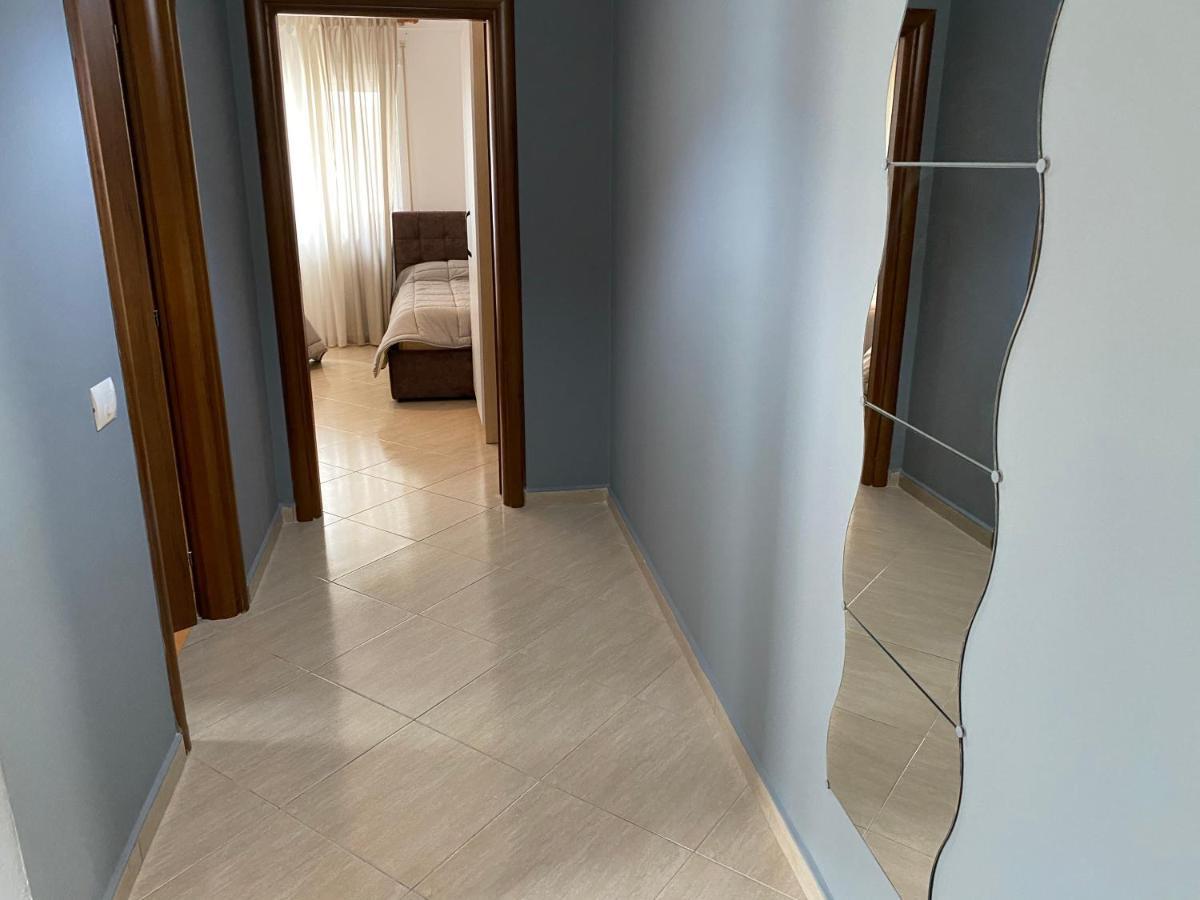 Apartamente Oslo Вльора Екстер'єр фото