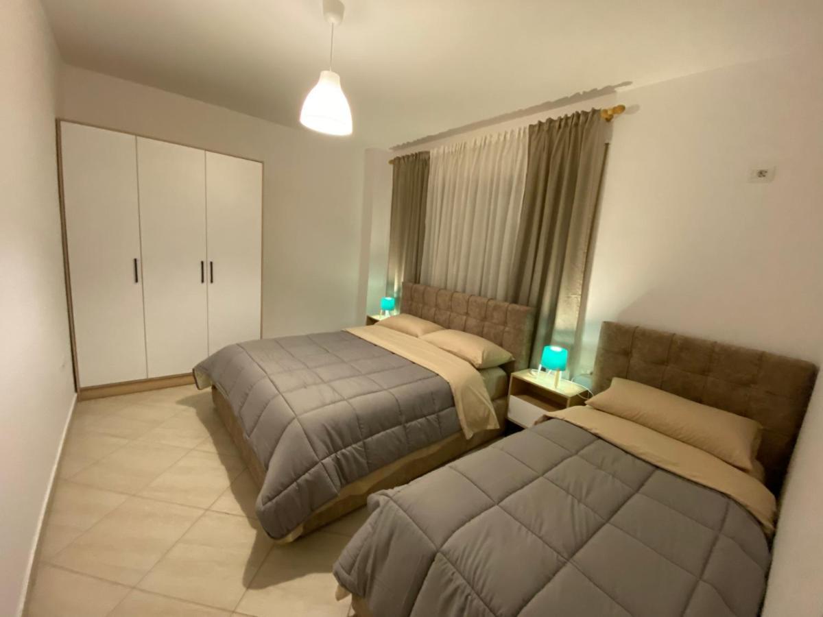 Apartamente Oslo Вльора Екстер'єр фото