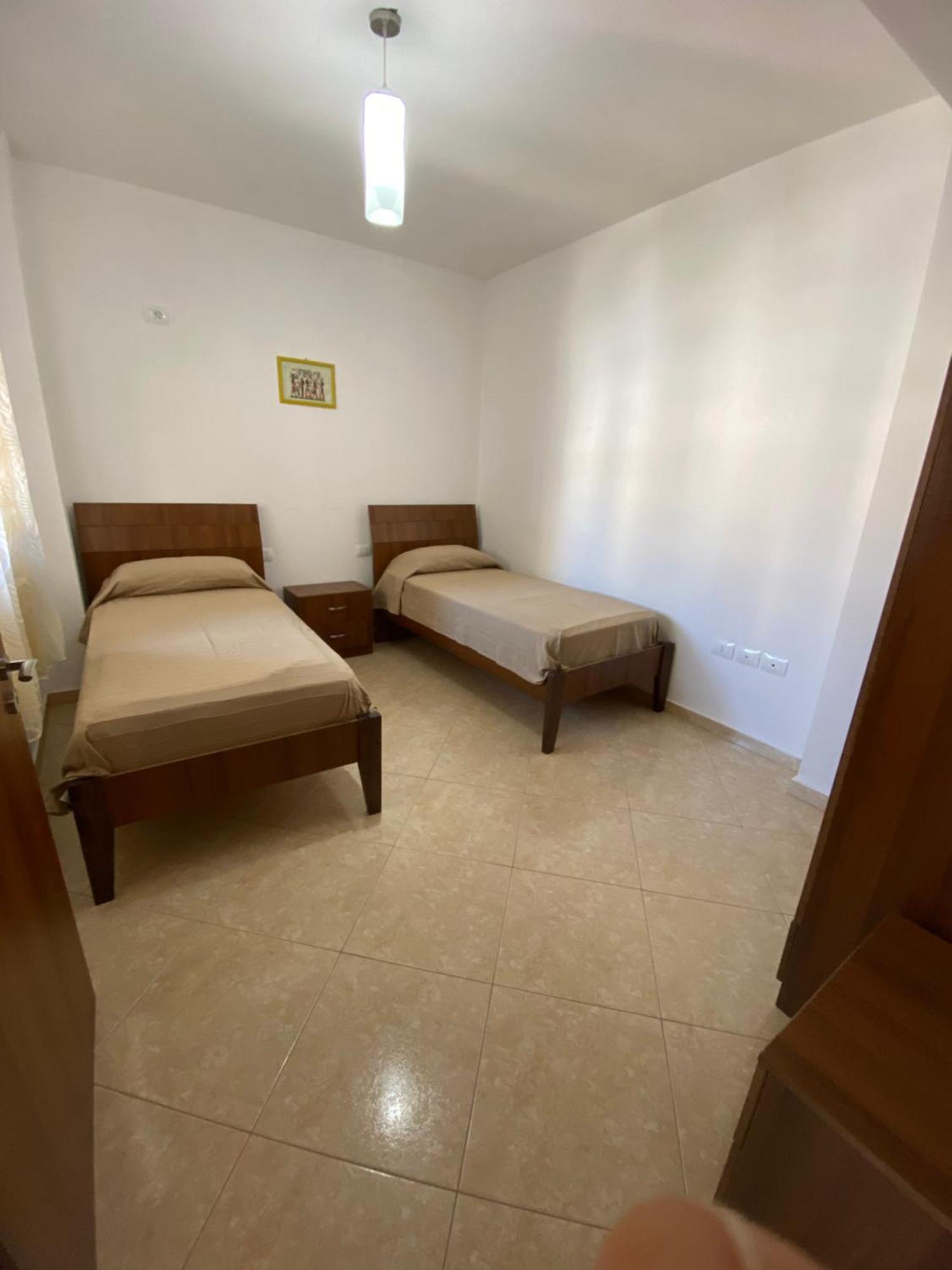 Apartamente Oslo Вльора Екстер'єр фото
