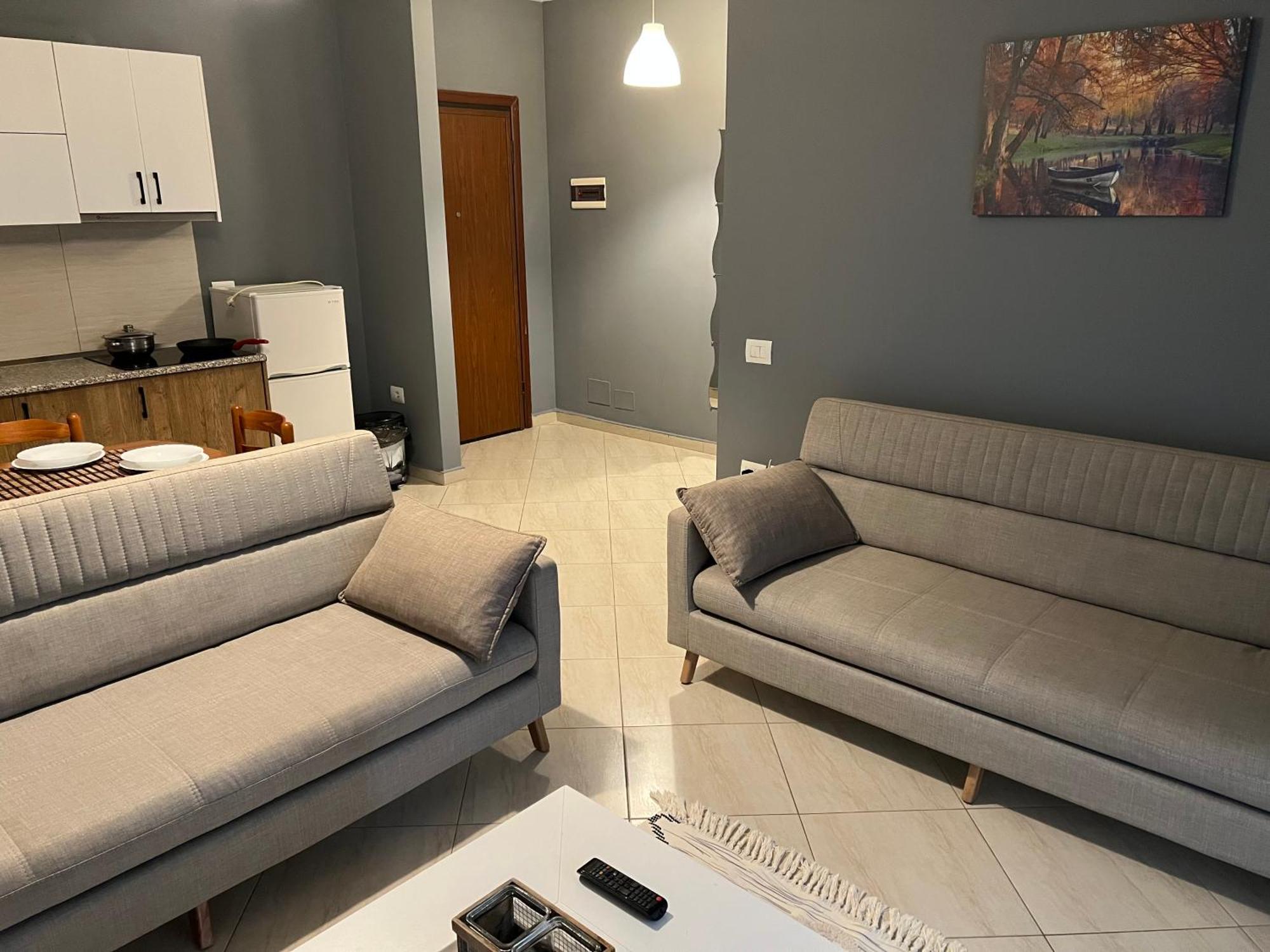 Apartamente Oslo Вльора Екстер'єр фото