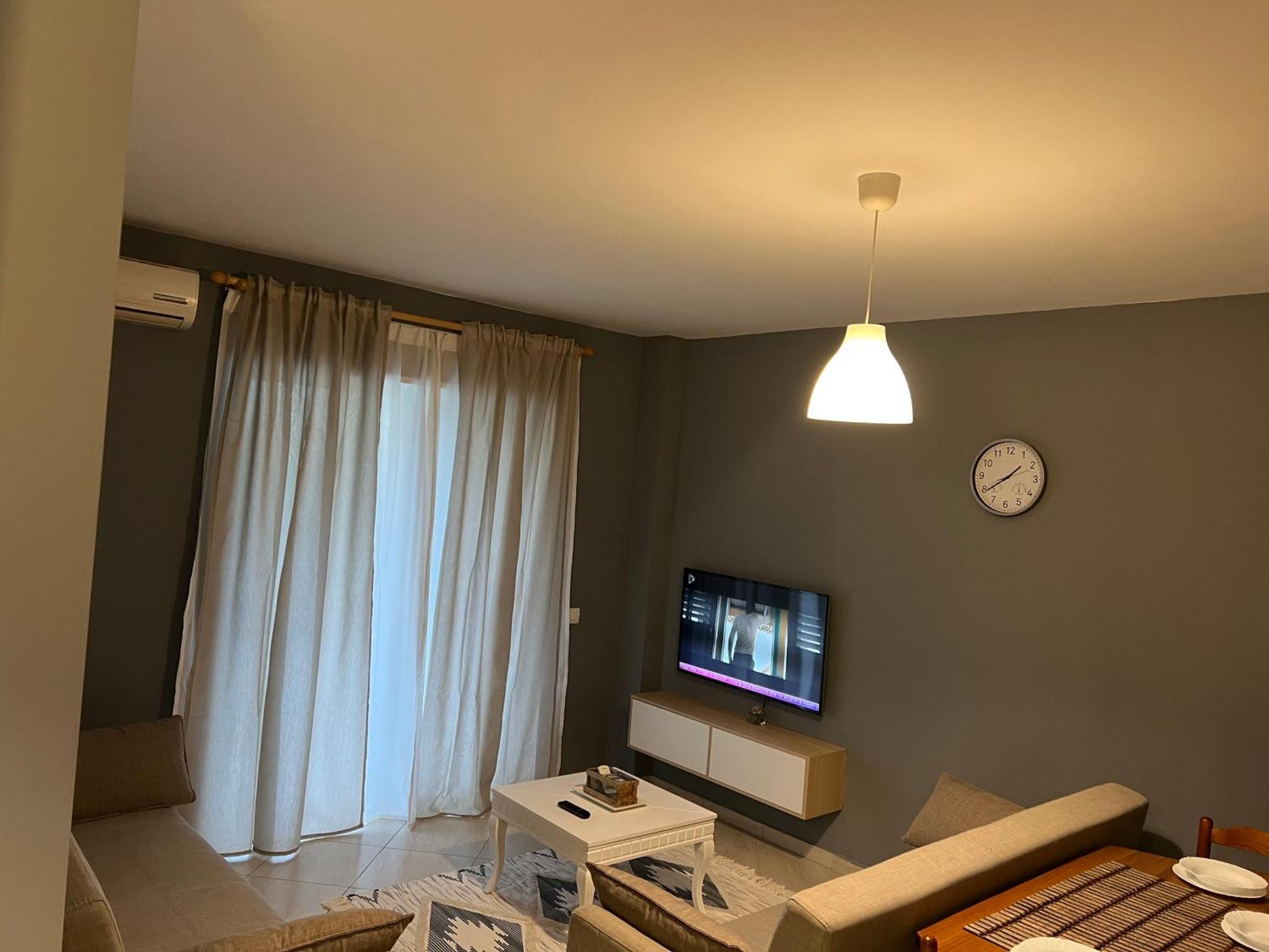 Apartamente Oslo Вльора Екстер'єр фото