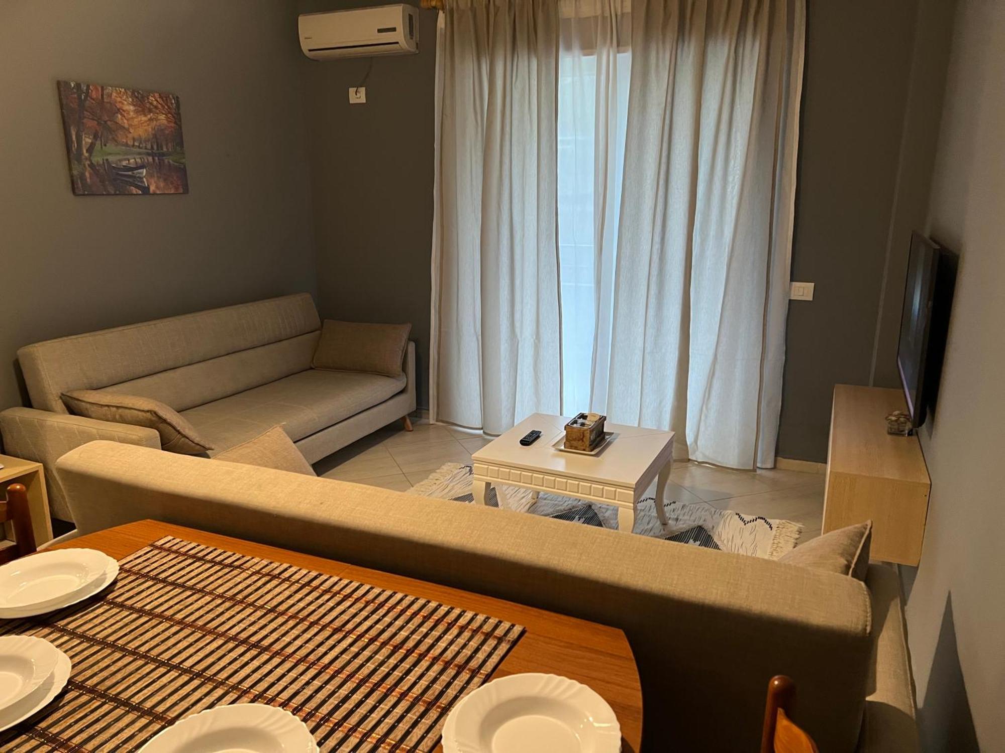 Apartamente Oslo Вльора Екстер'єр фото